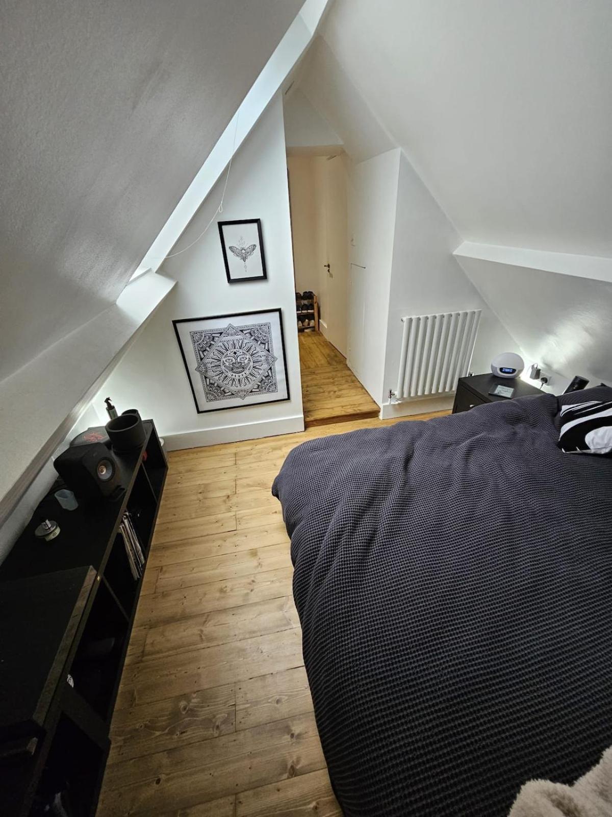 Boutique 2br With Roof Terrace Near Tube - West Kensington Londra